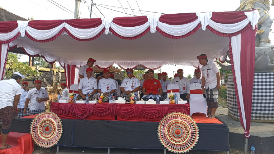 Pembukaan biaung art festival oleh bupati tabanan.